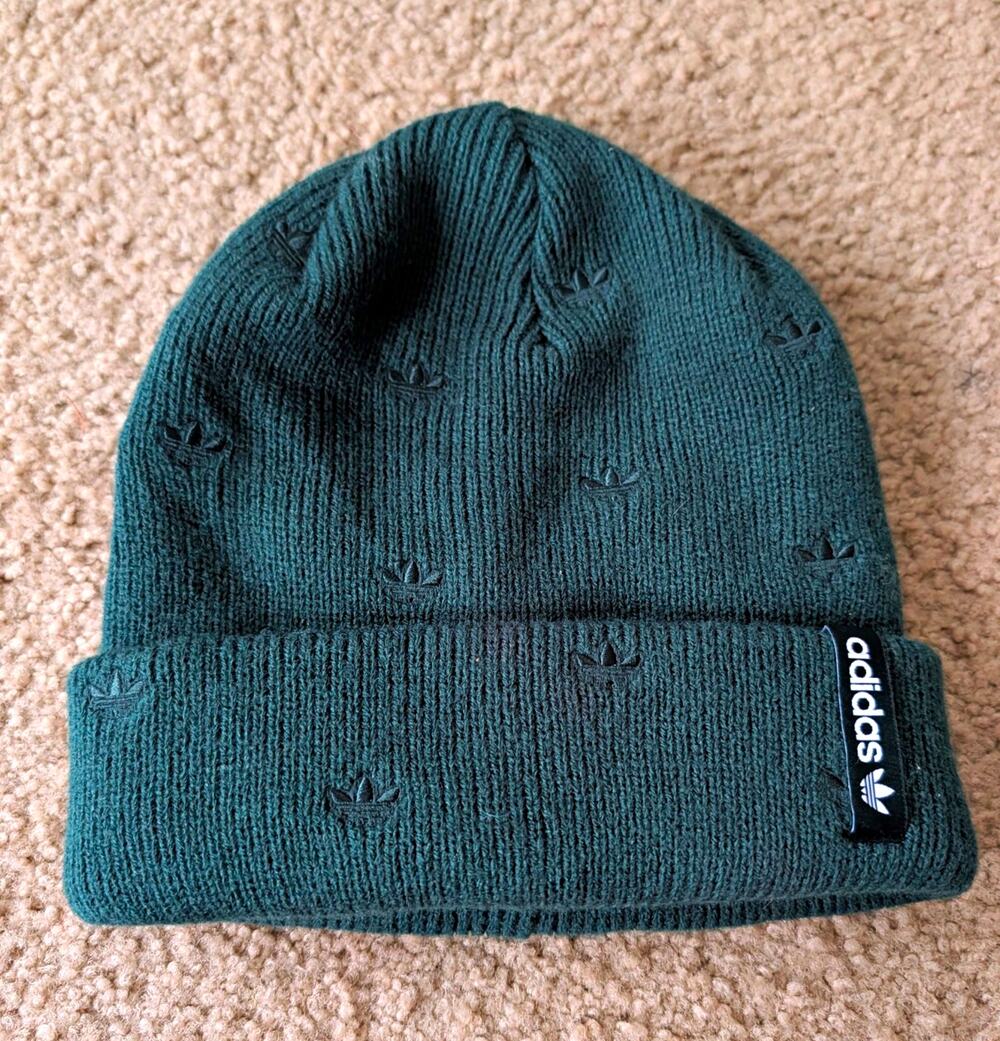 adidas Originals Green Knit Acrylic Cuffed Beanie Trefoil Logo One Size